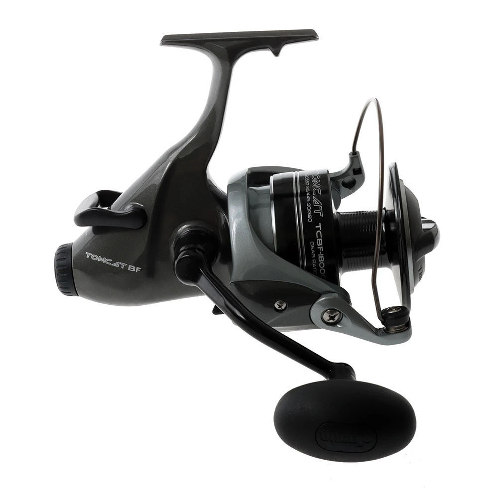Okuma Tomcat 18000 Baitfeeder Spinning Reel 3 Okuma Tomcat 18000 Baitfeeder Spinning Reel - Image 3