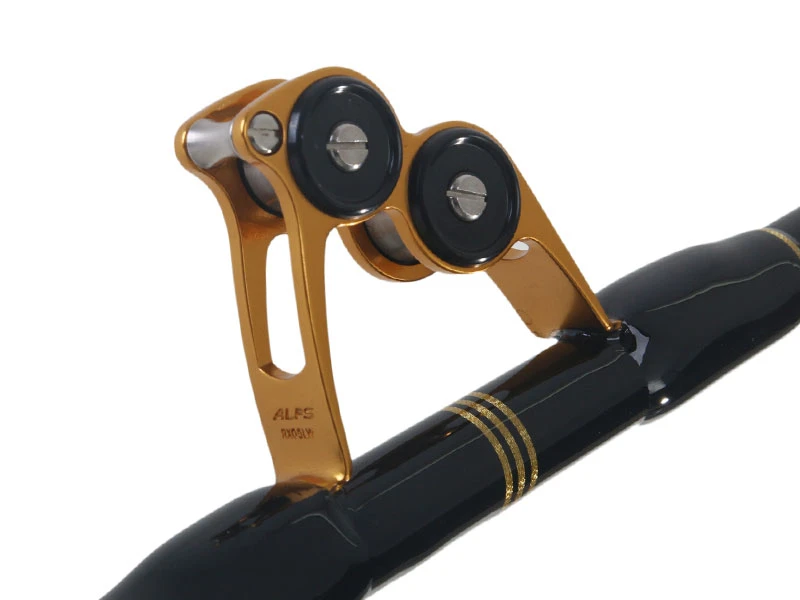 Okuma Makaira Stand-Up Game Rod With ALPS Bearing Rollers Black/Gold 5ft 10in 37kg 1pc 4 Okuma Makaira Stand-Up Game Rod With ALPS Bearing Rollers Black/Gold 5ft 10in 37kg 1pc - Image 4